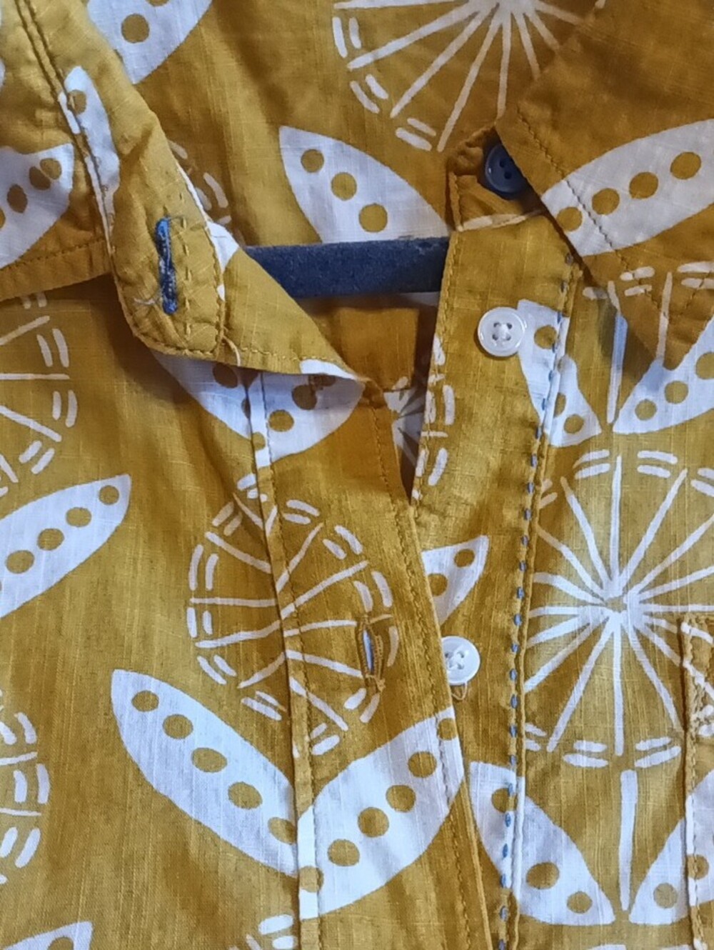 Boden Mustard Yellow Sleeveless Button-Down Top with White Floral Print - Picture 6 of 9